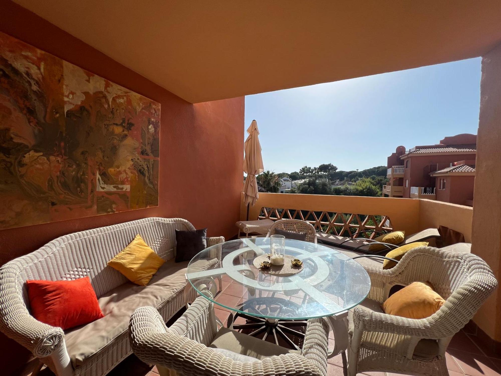 2 Bedroom Apartment Marbella East - La Reserva De Marbella Kültér fotó